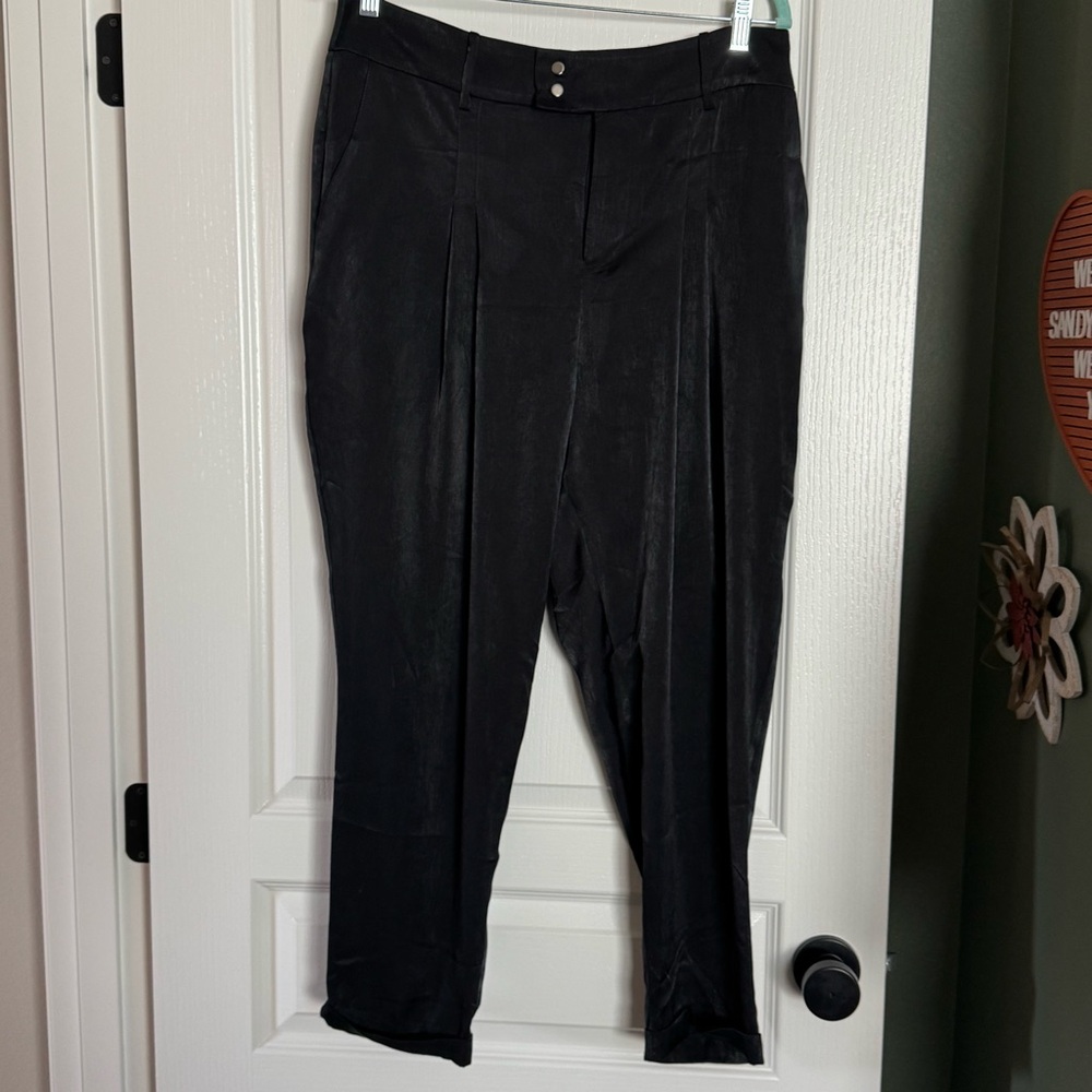 BAR III Woman’s Sleek Black Dress Pants SZ 14
